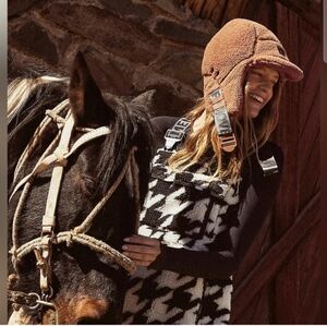 Free People Movement Ascend Fleece Trapper Hat OS NWOT Brown